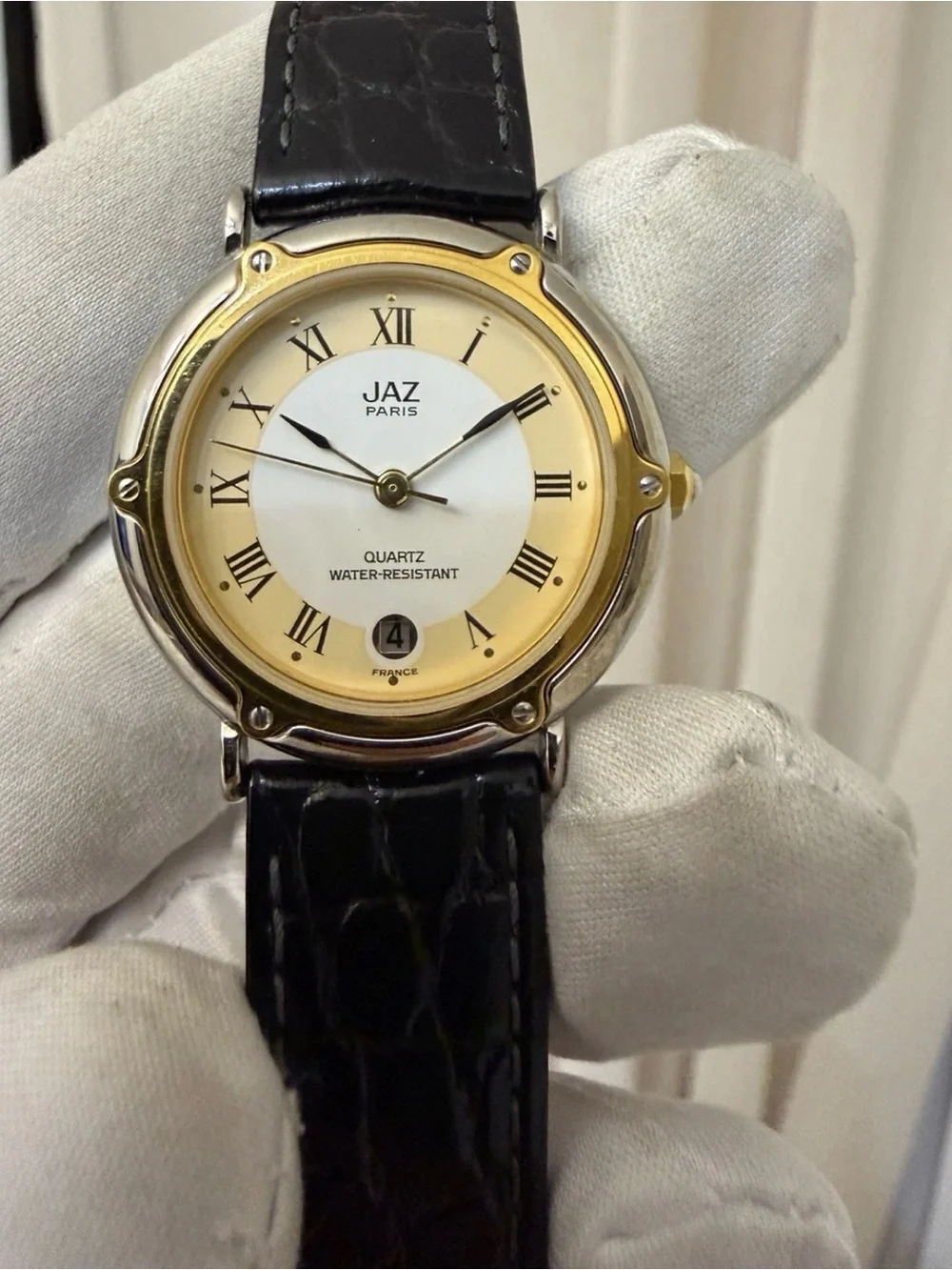 Vintage JAZ Paris Two-Tone Unisex Watch X5 XM8/6 Round Roman Numeral Date 31mm